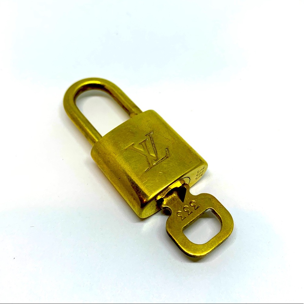 Vintage Louis Vuitton LV Lock and Key 333